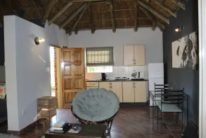 Little Swift Chalets - Private kitchenette