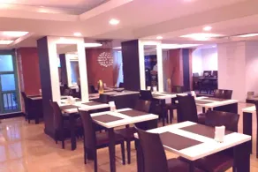 Hope Land Hotel Sukhumvit 24 - Restaurant