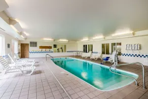 Quality Inn Kearney South - Piscine