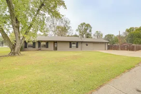 Tulsa Area Home w/ Sunroom: Near Parks & River! - Interiør