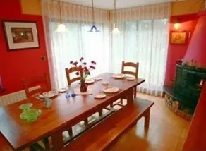 Armidale Cottages Bed & Breakfast - Restaurant