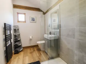 Ulverston House Annex - Bathroom