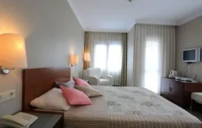 SUMMER OTEL - Habitación