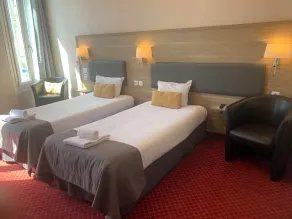 Brit Hotel Bleu Nuit - Room