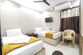 HOTEL VALLABHA RESiDENCY - Room