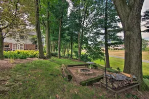 Charming Apartment w/ Yard & Beautiful Gardens! - Interiør
