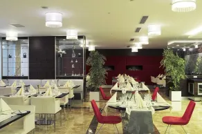 Demora Hotel - Restaurante
