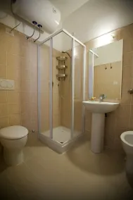 Best Suites Pantheon - Bathroom