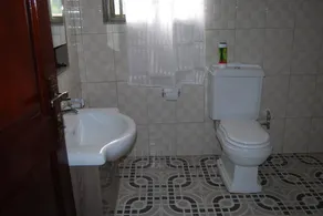 Jowillis Hotel - Bathroom