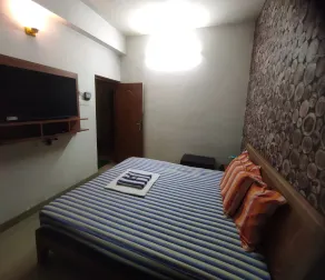 Blue Stones Service Apartment - Rom