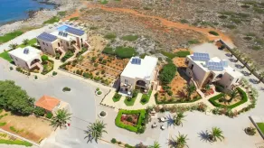 Nanakis Beach Apartments - Inngangsparti