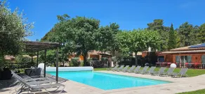 Les Sables d'Ocre & SPA - Piscine
