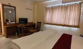 Fabhotel Ramesh Inn - Chambre