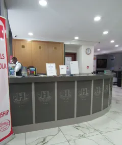 Hotel Excelsior - Réception