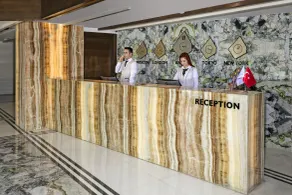 B Business Hotel & Spa - Réception