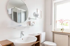 Hotel Bavaria - Bathroom