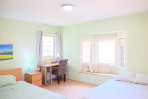Charming Single Level 4 Bedrooms Gresham Home Near Pdx, Edgefield and Mt Hood - Rom