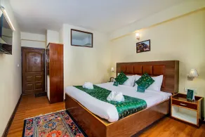 Muscatel BhumSang - 200 Mts from Mall Road - Rum