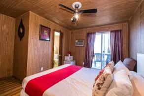 The Wisconsin Wood Inn - Habitación