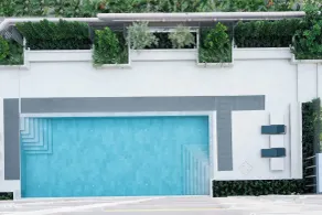 L.A. Tower Hotel - Pool