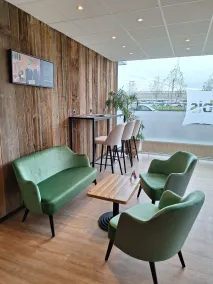B&B HOTEL Mons Gare - Lobby sitting area