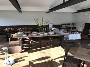 Landcafe Neumann - Restaurant
