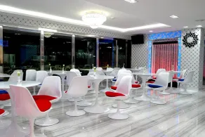 Top High Airport Link Hotel, Bangkok - Restaurant