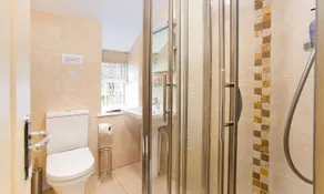 End Cottage - Bathroom