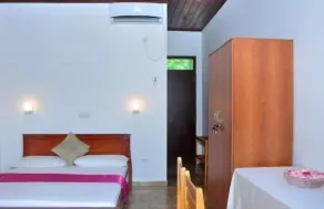 Green Shadows Beach Hotel - Chambre