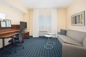 Fairfield Inn & Suites by Marriott Burlington - Zimmer