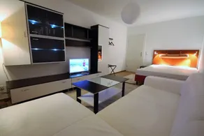 SL'otel Budget - Camera