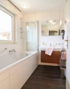 Aparthotel Krösbacher - Badeværelse
