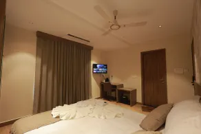 Business Bay Hotel Kochi, Near South Railway Station - Værelse