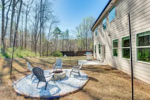 Great for Families! Getaway w/ Yard in Atlanta - Interiør