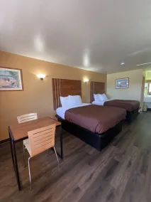 Executive Inn & Suites Near Lackland AFB - Room