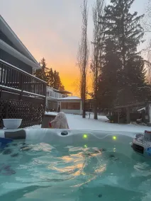 Spacious 4-season Cabin With Lakefront Views in Silver Sands - Pool