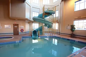 The Glenmore Inn & Convention Centre - Pool