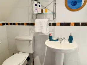 Holiday Home Epworth - Baño