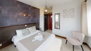 Logis Hôtel Le Bellevue - Værelse