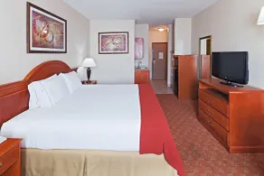 Holiday Inn Express & Suites by IHG - Værelse