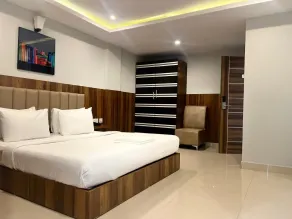 Hotel Avenue Suites Near International Airport Bangalore - Room