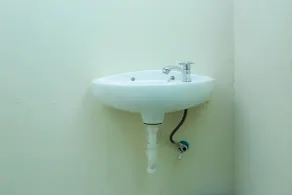 OYO 2692 Penginapan Mba Ros - Salle de bain