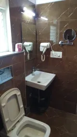 Millennials Hotel - Casa de banho