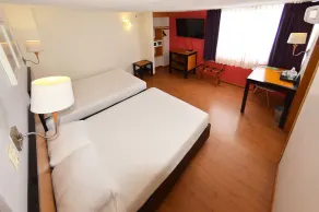 Centro 19 Hotel - Chambre