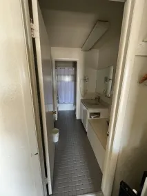 Continental Inn - Badezimmer