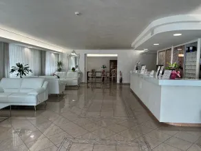 Hotel Royal Plaza - Réception