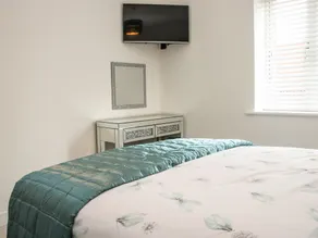 42 Albury Place - Interior