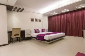 The Roa Hotel - Room