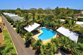 Woodgate Beach Houses - Pool