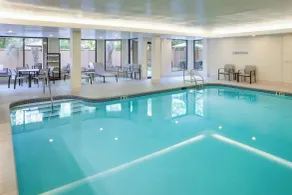 Courtyard by Marriott Pensacola - Piscine